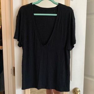 Buffbunny tee black and stardust from the cake collection.